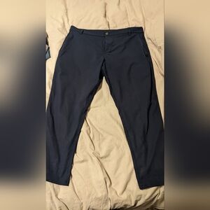 Lululemon ABC Pants/GUC/Size 38 In Navy